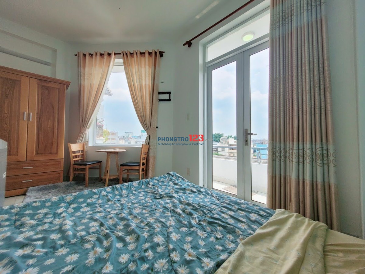 PHÒNG BAN CÔNG CỰC THOÁNG FULL NỘI THẤT CÓ THANG MÁY NGAY PHAN HUY ÍCH GẦN CÔNG VIÊN HOÀNG VĂN THỤ