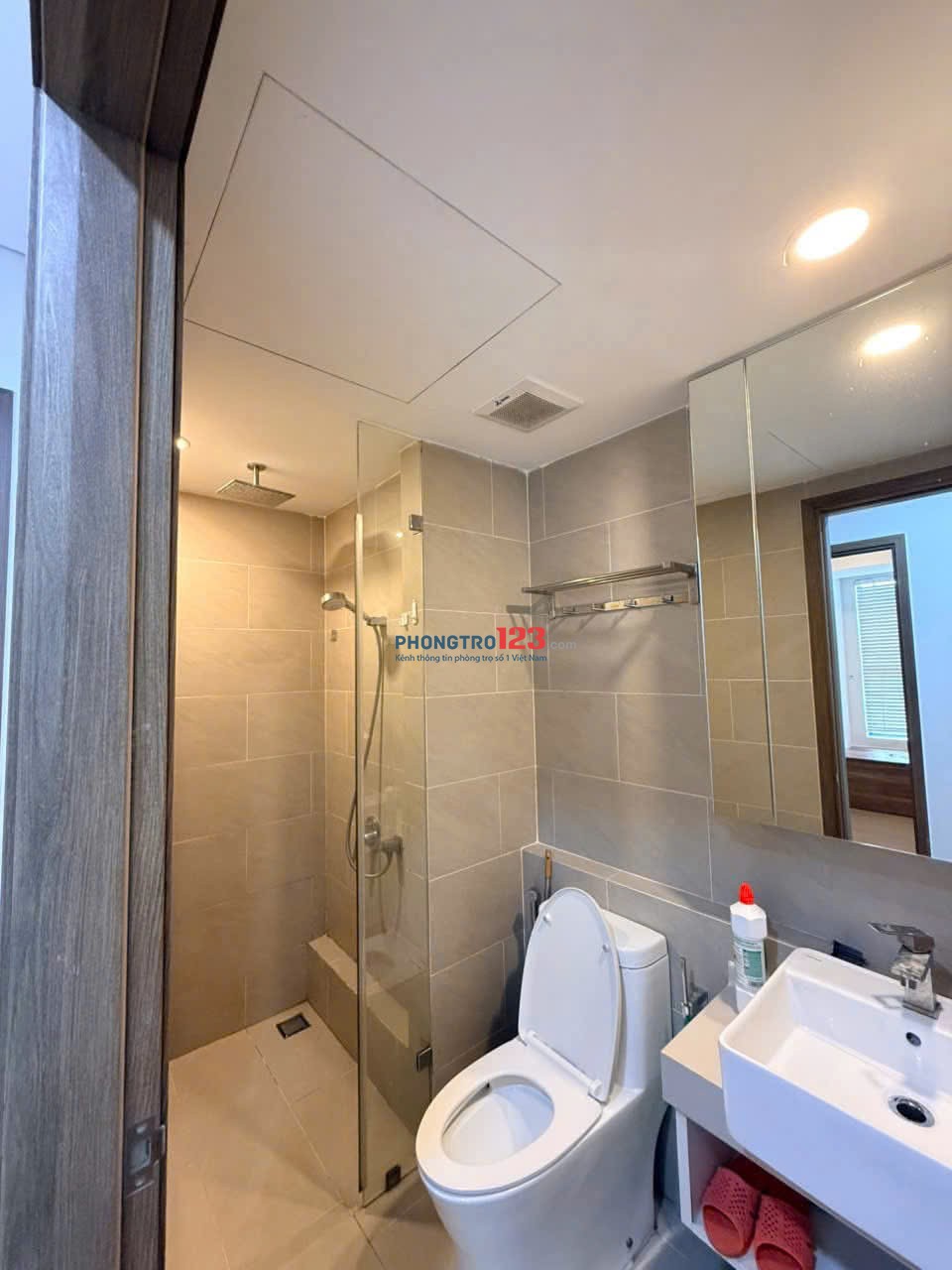 Chung cư Satra, Phan Đăng Lưu, PN: 2p ngủ, 90m2, 16tr, Full NT