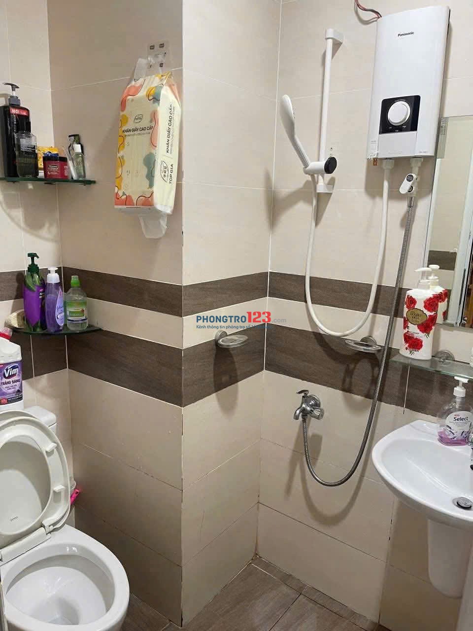 Chung cư Lê Hồng Phong, Q5: 80m2, nội thất mới, 2p ngủ, 11tr5