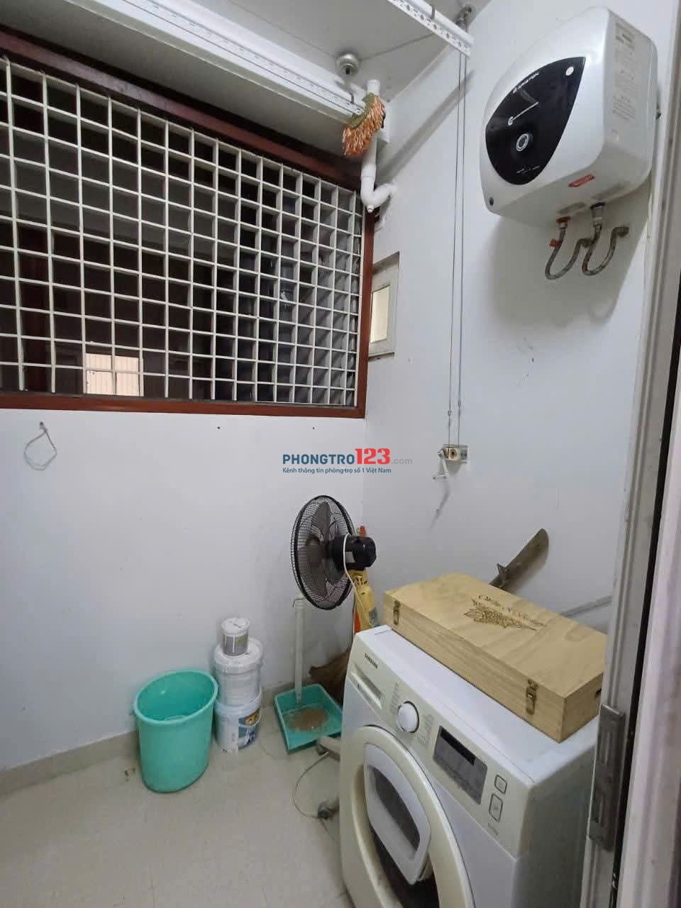 Chung cư Lê Hồng Phong, Q5: 80m2, nội thất mới, 2p ngủ, 11tr5