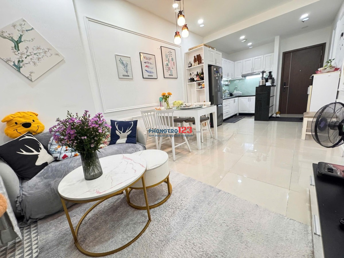 Căn 2p ngủ - 91m2 có nội thất C/c Phúc Yên - giá 10,5tr