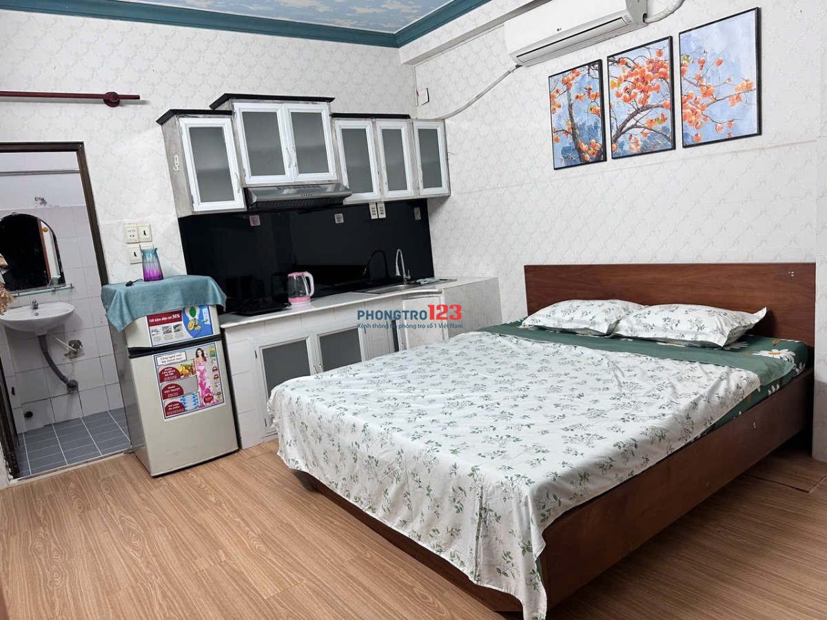 Cho thuê phòng Khu Trung Tâm Q1. Thuận tiện đi lại 4.5tr. Võ Thị Sáu Đinh Tiên Hoàng. Phòng sạch sẽ.