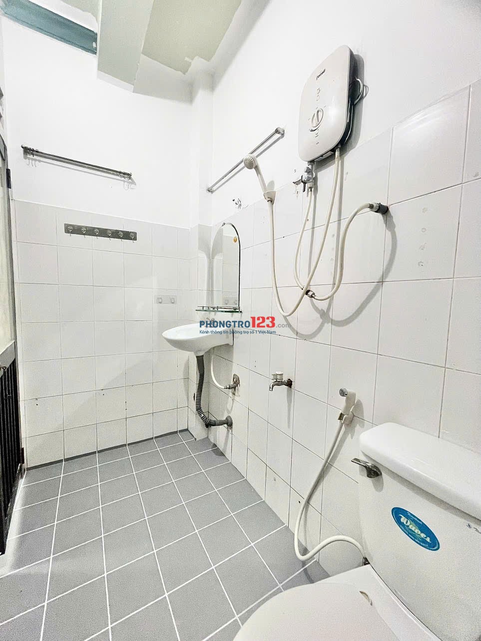 Cho thuê phòng Khu Trung Tâm Q1. Thuận tiện đi lại 4.5tr. Võ Thị Sáu Đinh Tiên Hoàng. Phòng sạch sẽ.