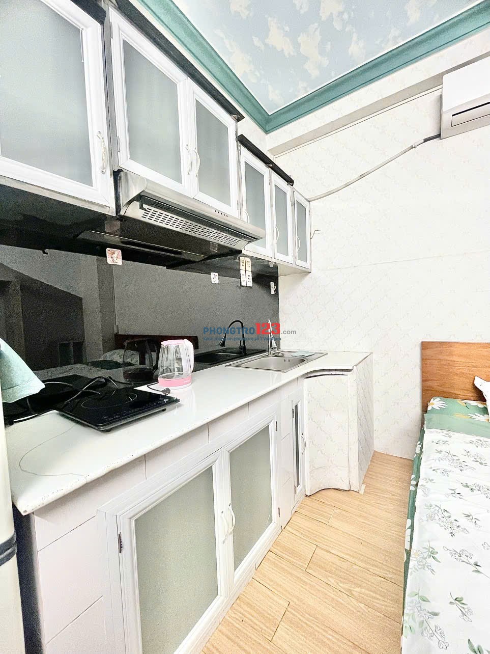 Cho thuê phòng Khu Trung Tâm Q1. Thuận tiện đi lại 4.5tr. Võ Thị Sáu Đinh Tiên Hoàng. Phòng sạch sẽ.