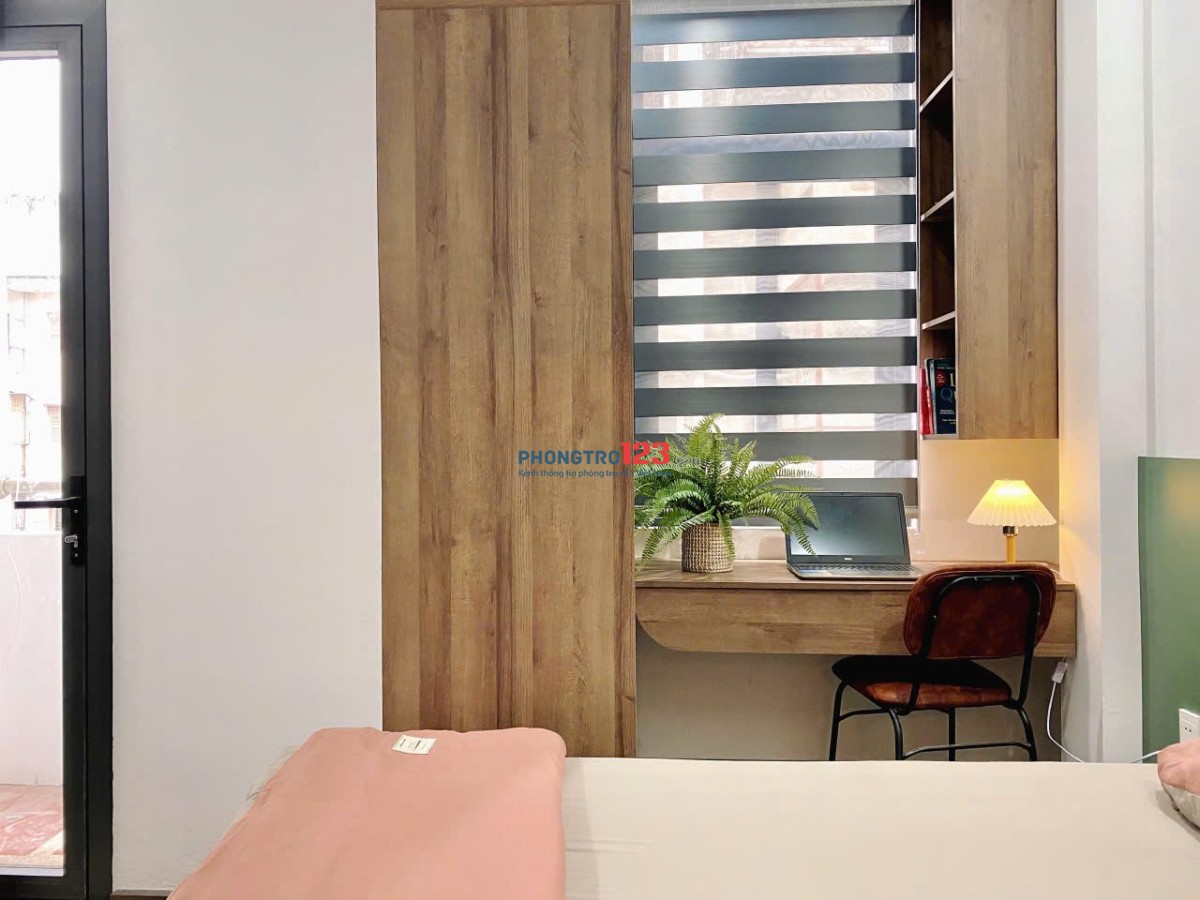 Phòng Studio Đẹp. Sạch sẽ tiện nghi. Ban công thoáng. Đầy đủ nội thất 8tr.