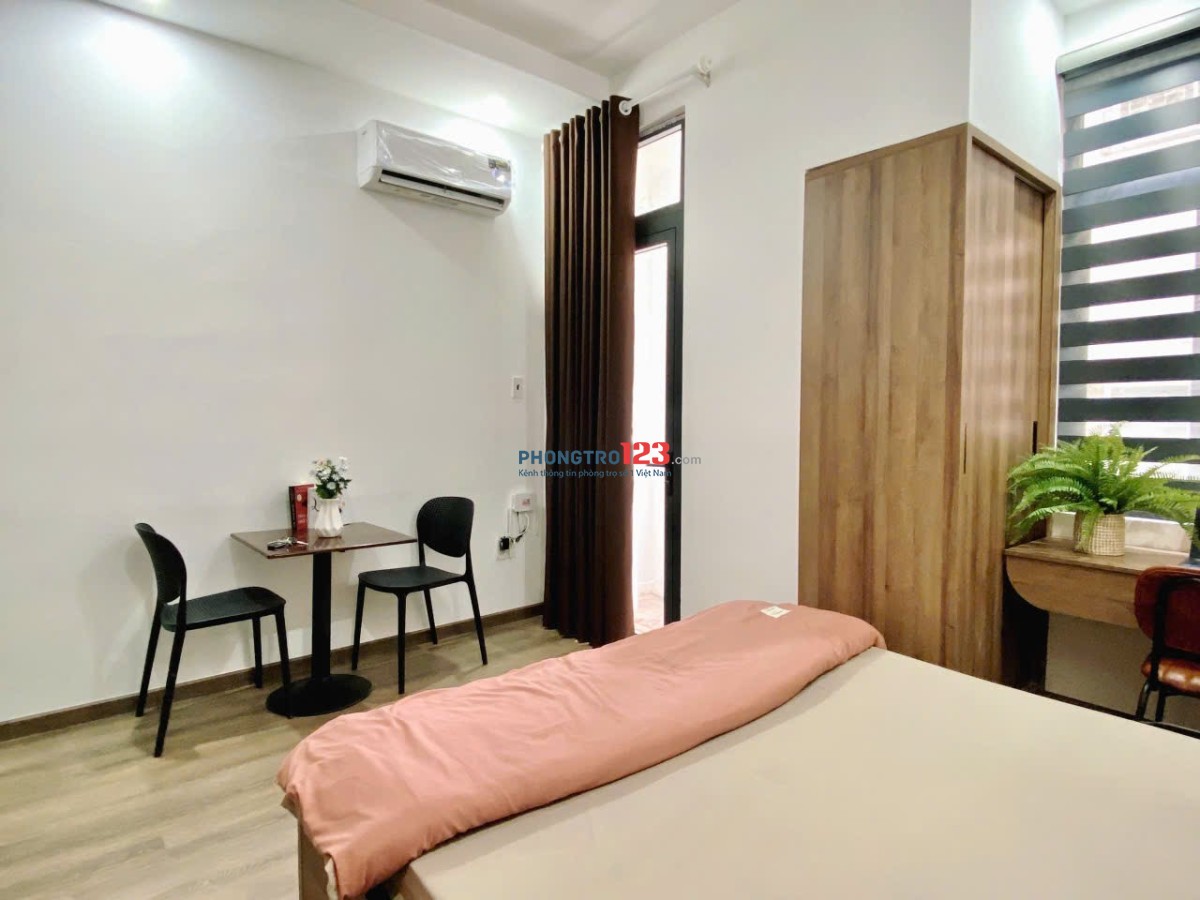 Phòng Studio Đẹp. Sạch sẽ tiện nghi. Ban công thoáng. Đầy đủ nội thất 8tr.