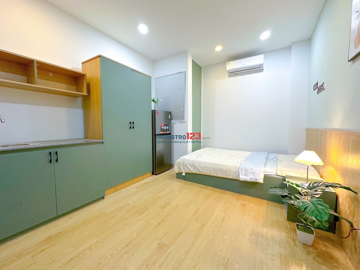 Cho thuê phòng trọ Quận 3 đường Lê Văn Sỹ, Full nội thất