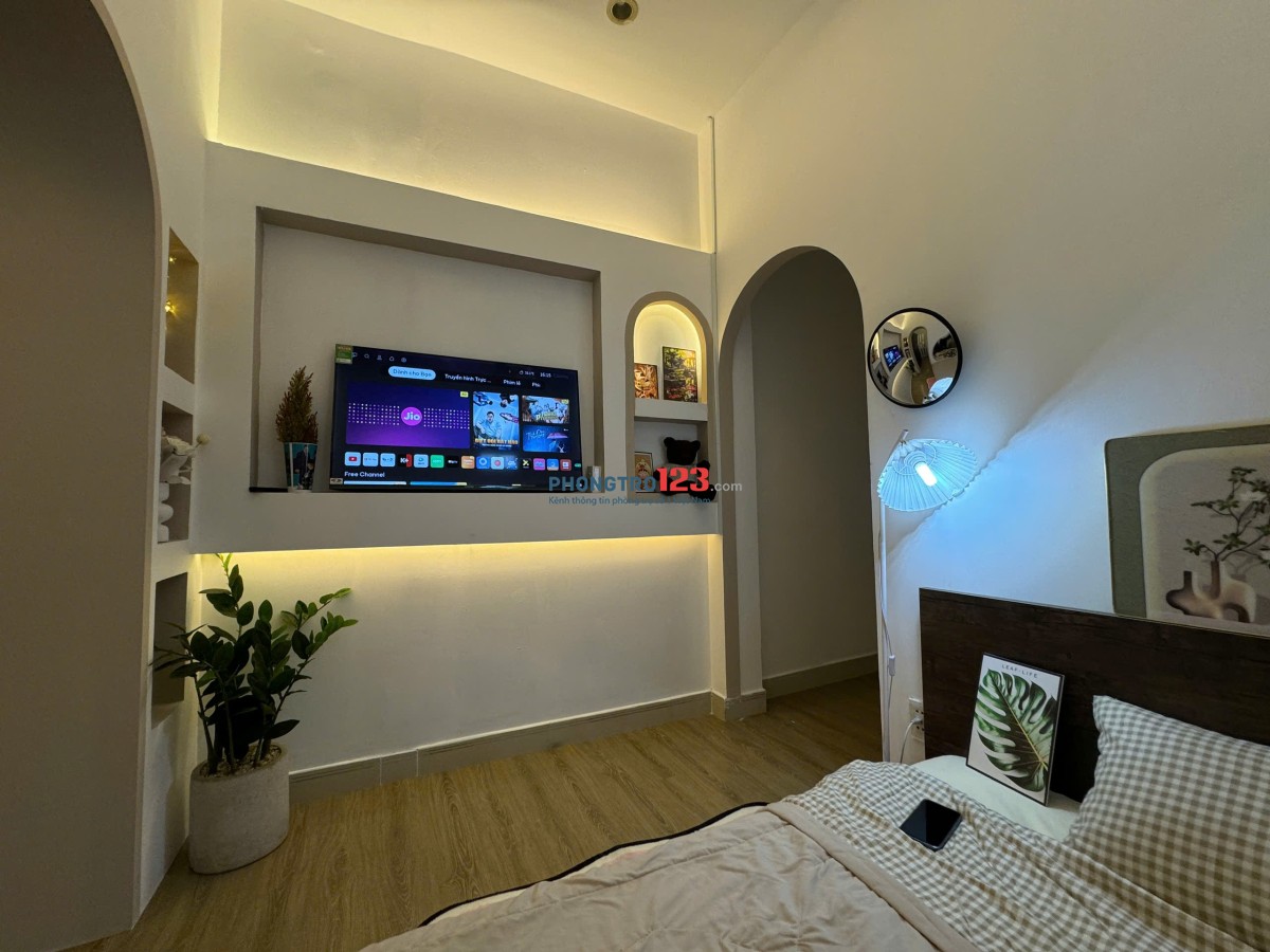 CHDV full nội thất xịn xò, nằm ngay trung tâm Lê Văn Sỹ vui nhộn sầm uất.