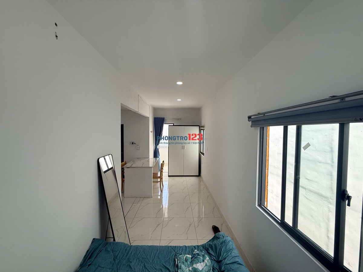 Căn hộ 1 phòng ngủ tách bếp giá 9tr tại 348 ung văn khiêm, phường 25, Bình Thạnh