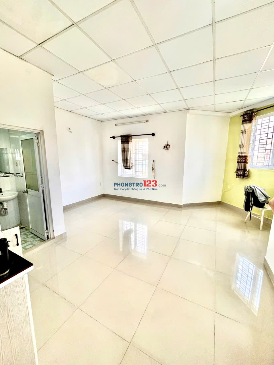 FREE XE – PHÒNG MÁY LẠNH 35M² SIÊU RỘNG – 3 CỬA SỔ CỰC THOÁNG– Q.8