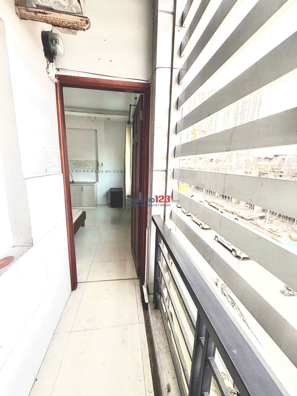 PHÒNG FULL NỘI THẤT – CÓ BANCON RIÊNG – ĐỐI DIỆN BẾN XE QUẬN 8