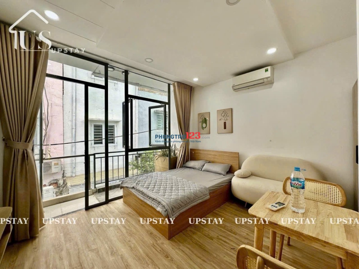 Căn Hộ 45m² Ban Công, Tách Bếp Full Nội Thất – Trung Tâm Quận 1 Gần Chợ Tân Định