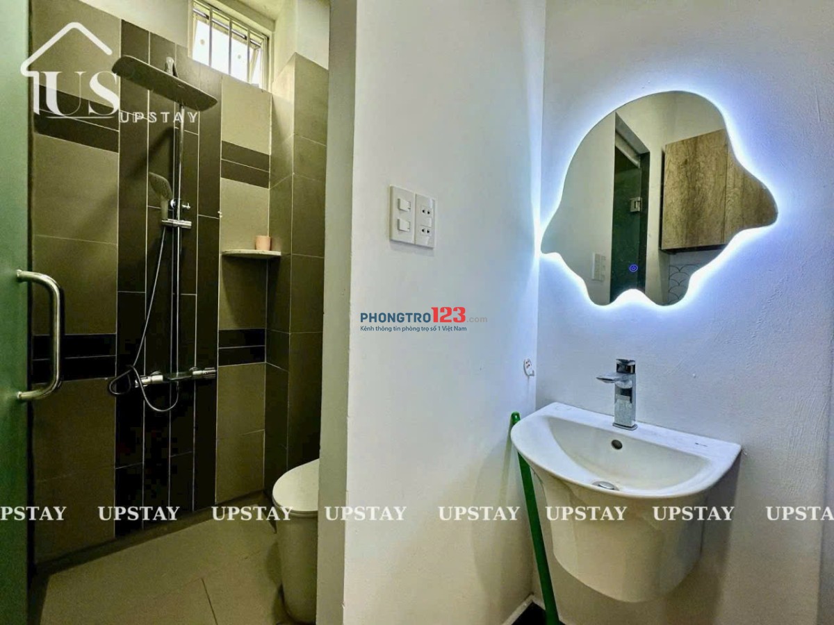Căn Hộ 45m² Ban Công, Tách Bếp Full Nội Thất – Trung Tâm Quận 1 Gần Chợ Tân Định
