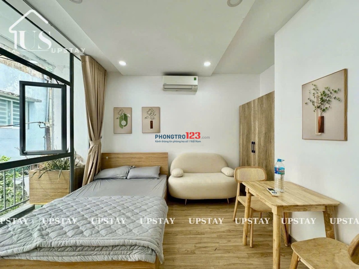Căn Hộ 45m² Ban Công, Tách Bếp Full Nội Thất – Trung Tâm Quận 1 Gần Chợ Tân Định