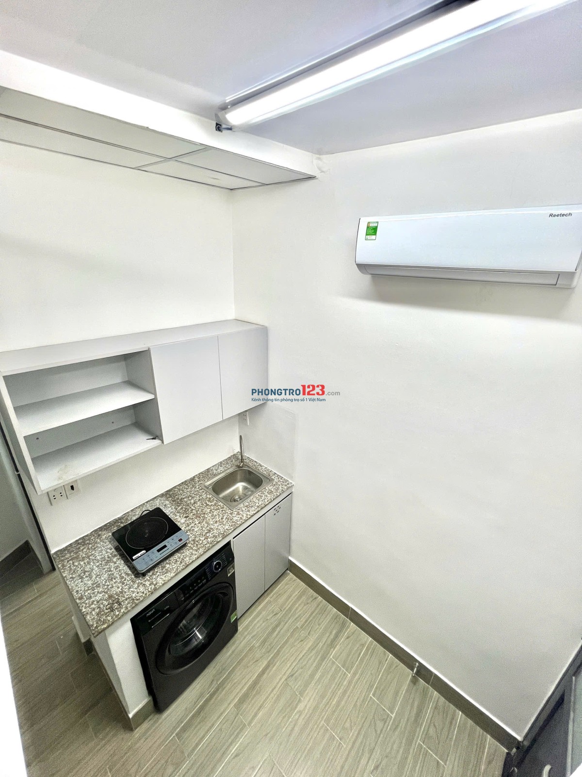 PHÒNG NGAY NGÃ TƯ HÀNG XANH CÓ MÁY GIẶT RIÊNG GIÁ CHỈ 5TR5
