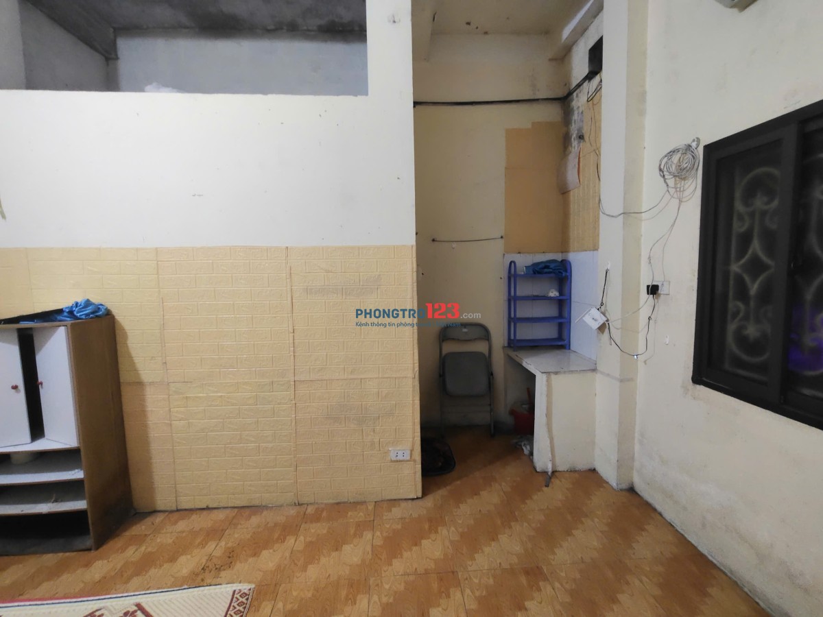 Cho thuê phòng khép kín 22m Lạc Long Quân Tây Hồ