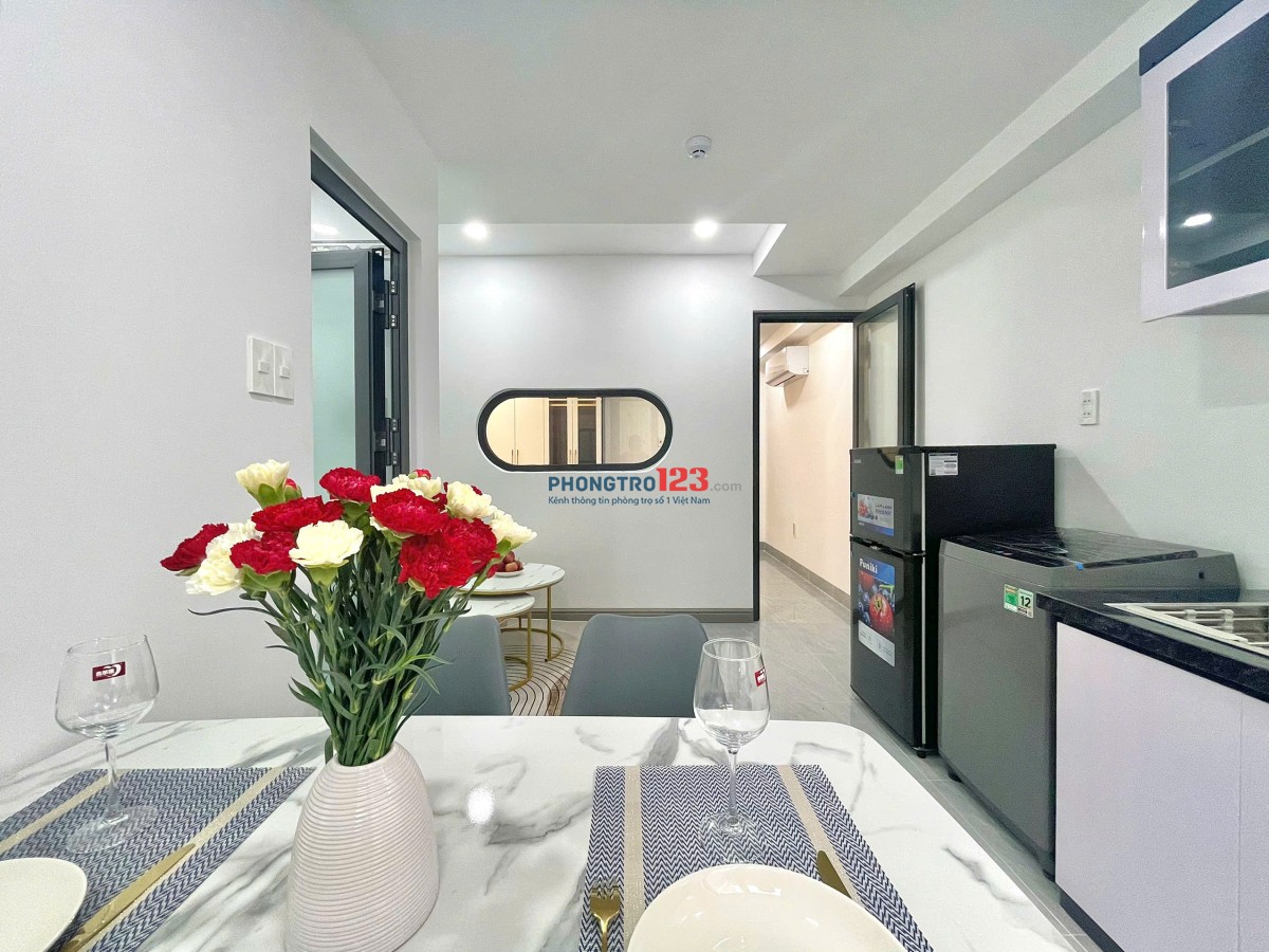 Cho thuê căn hộ 1PN tách bếp đầy đủ tiện nghi gần Ngã Tư Hàng Xanh - Bùi Đình Túy, Quận Bình Thạnh