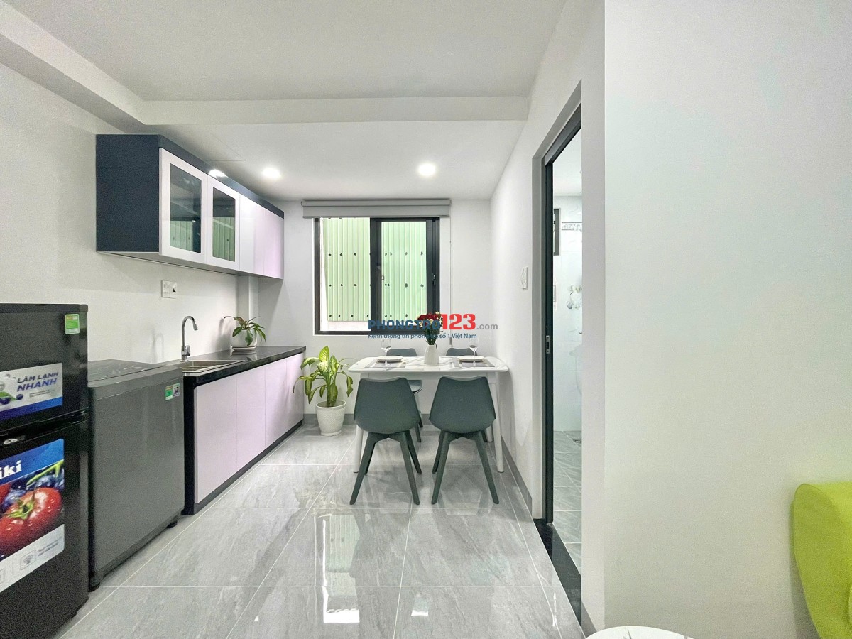 Cho thuê căn hộ 1PN tách bếp đầy đủ tiện nghi gần Ngã Tư Hàng Xanh - Bùi Đình Túy, Quận Bình Thạnh