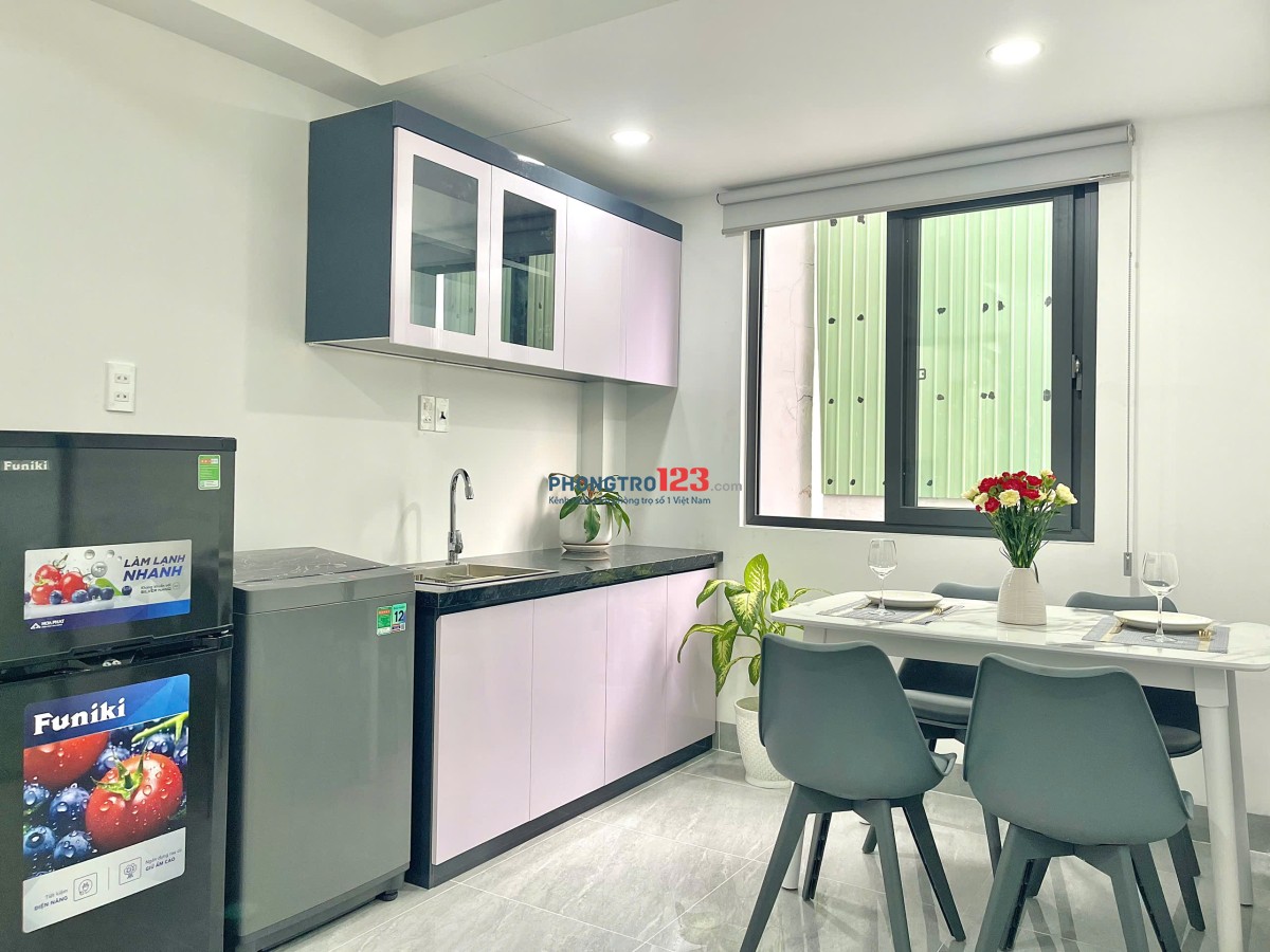 Cho thuê căn hộ 1PN tách bếp đầy đủ tiện nghi gần Ngã Tư Hàng Xanh - Bùi Đình Túy, Quận Bình Thạnh