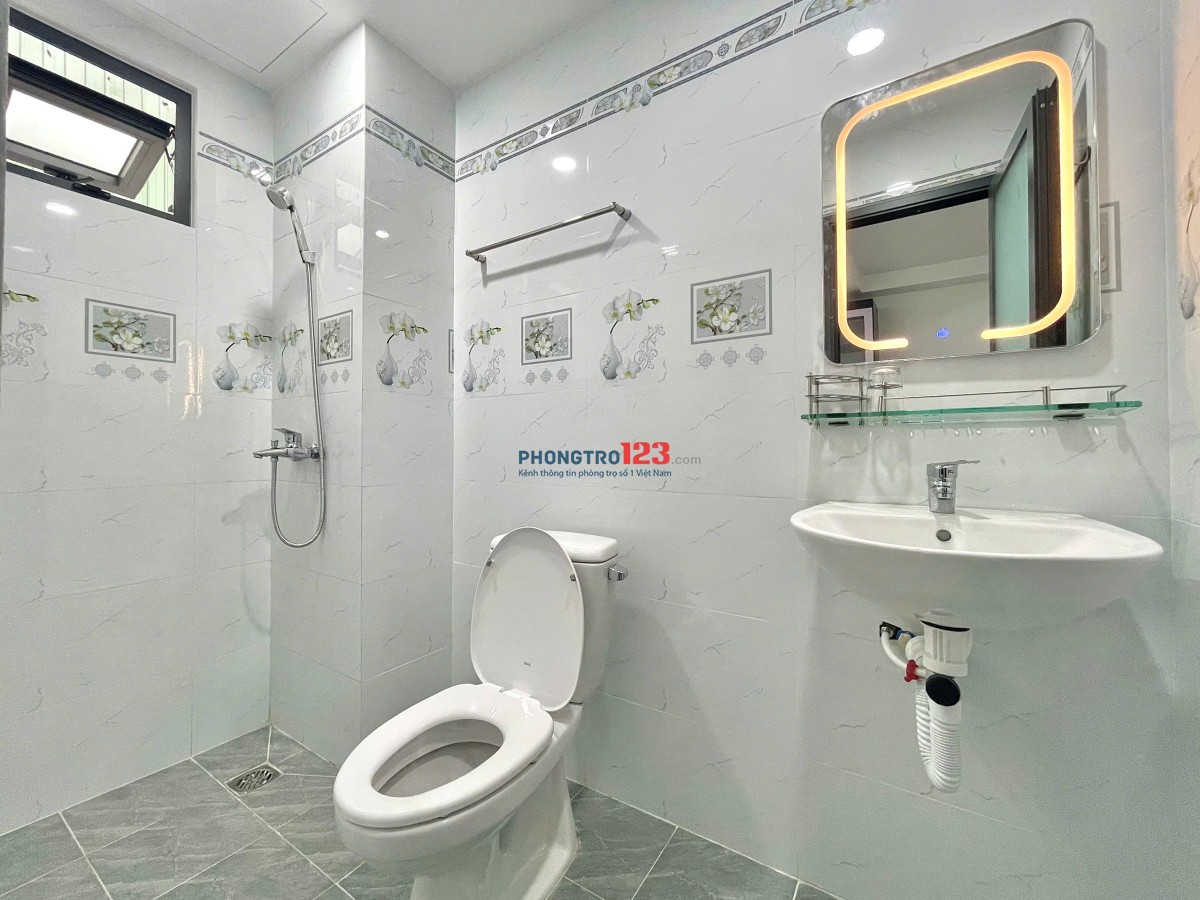 Cho thuê căn hộ 1PN tách bếp đầy đủ tiện nghi gần Ngã Tư Hàng Xanh - Bùi Đình Túy, Quận Bình Thạnh