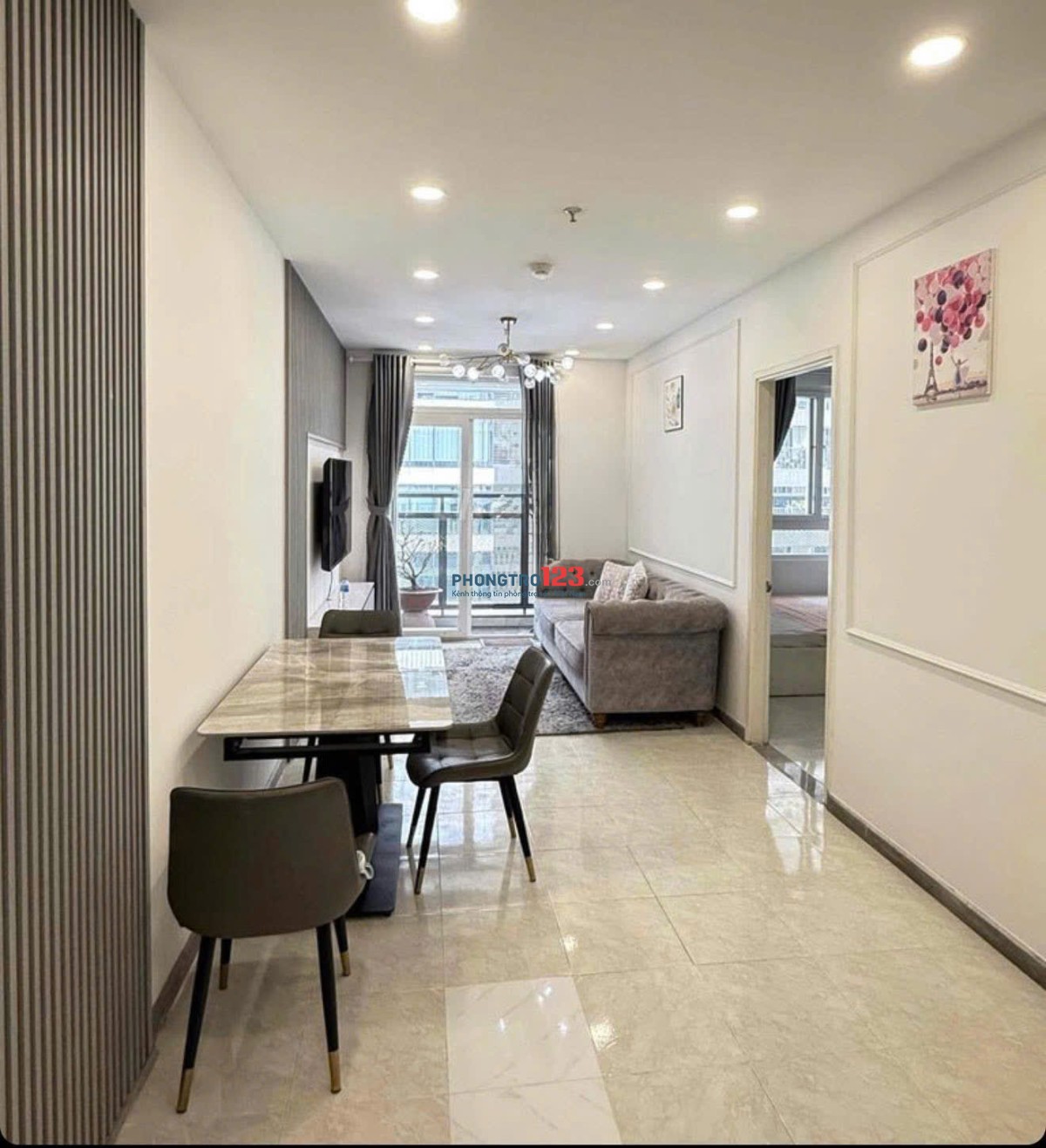 C/c CMT8, Bến Thành, Q1: 76m2, Nhà mới sơn, 11tr/th, 2PN.