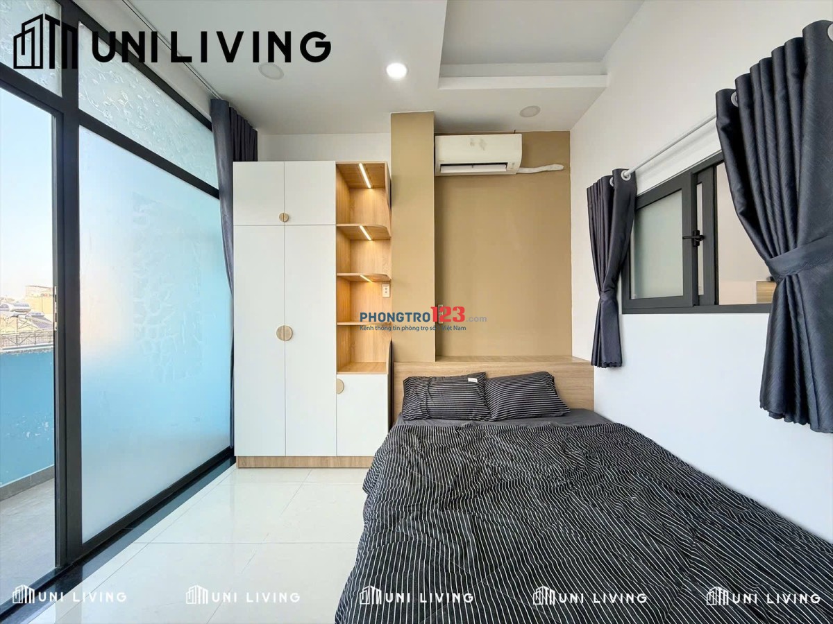 CHO THUÊ PHÒNG MỚI FULL NỘI THẤT BAN CÔNG LỚN TÁCH BẾP GẦN PHAN ĐĂNG LƯU - BỜ KÈ TRƯỜNG SA, Q1, Q3