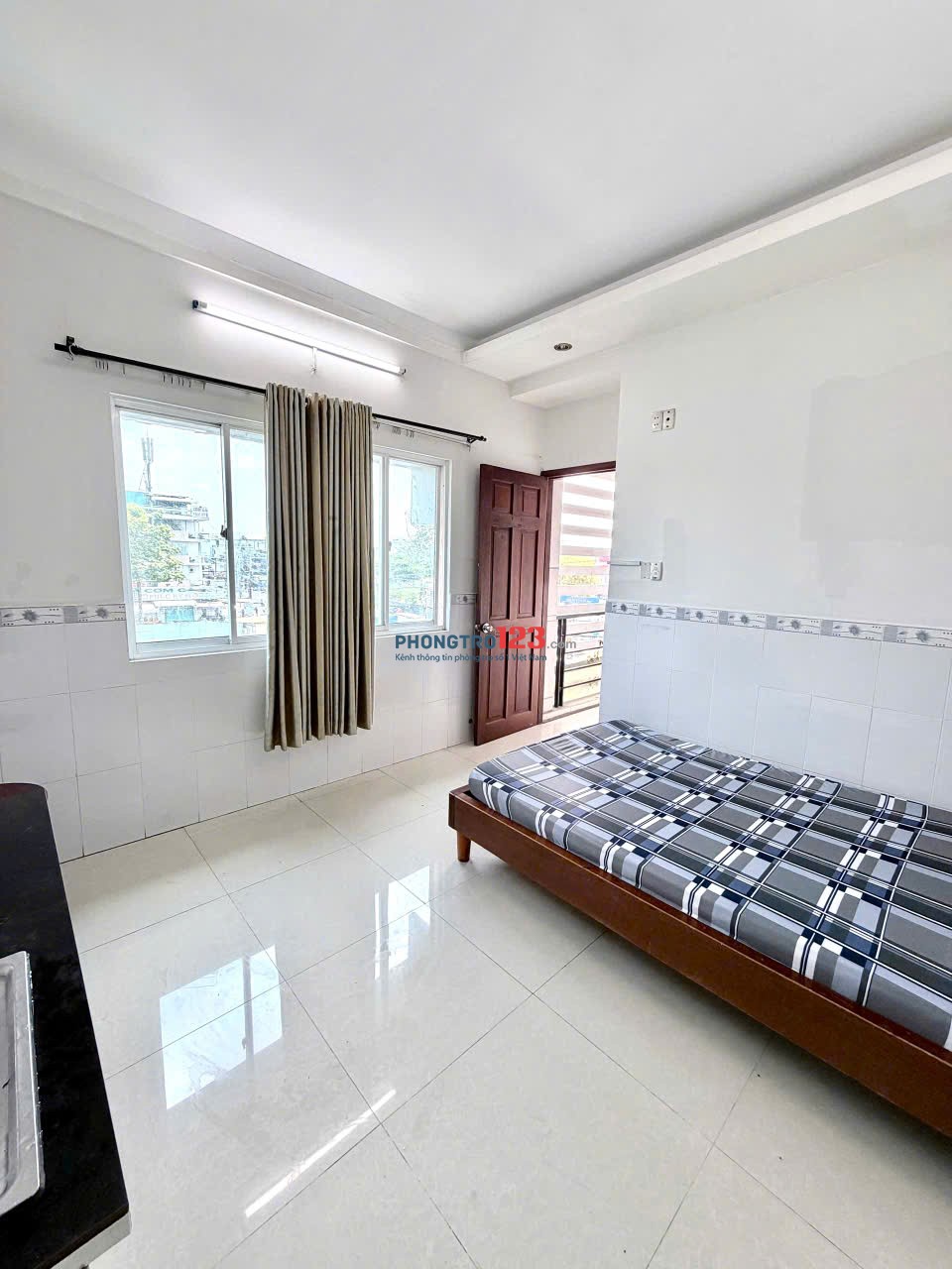 PHÒNG FULL NỘI THẤT – CÓ BANCON RIÊNG – ĐỐI DIỆN BẾN XE QUẬN 8
