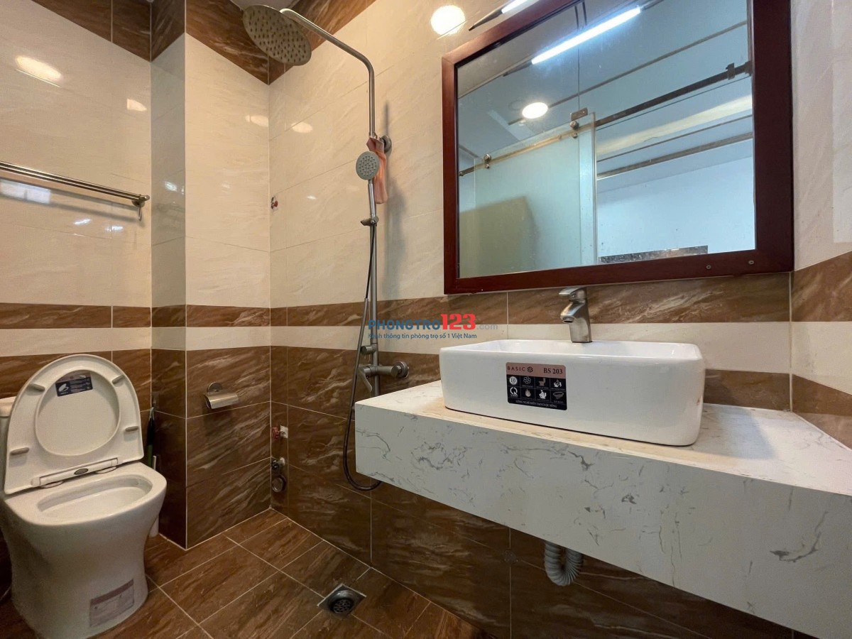 STUDIO FULL NỘI THẤT CỬA SỔ THOÁNG GIÁ RẺ
