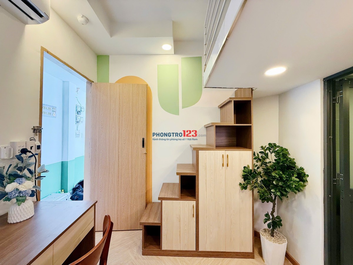 Cho thuê Studio cửa sổ thoáng mát đầy đủ nội thất ở Âu Cơ