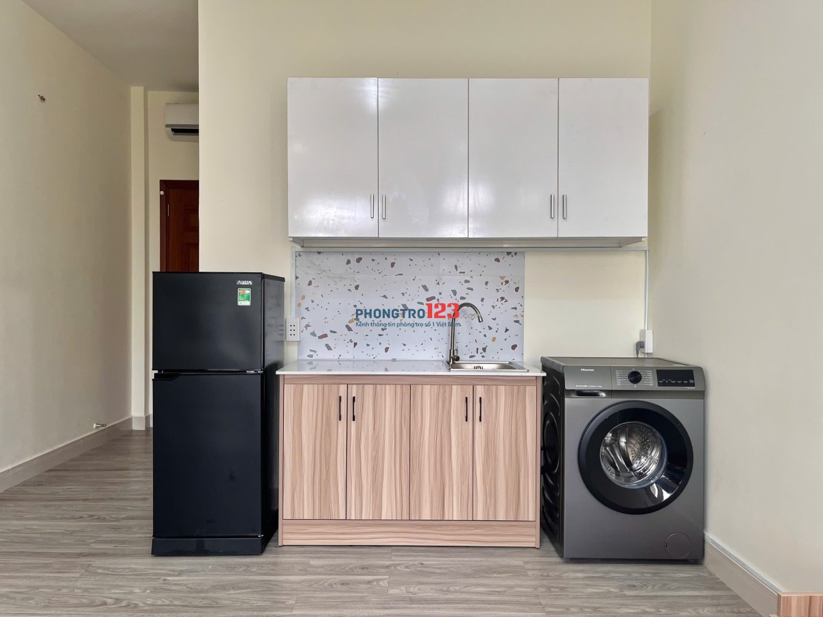 Trống Sẵn Studio Ban Công Full Nội Thất Nhiều Ánh Sáng Tự Nhiên
