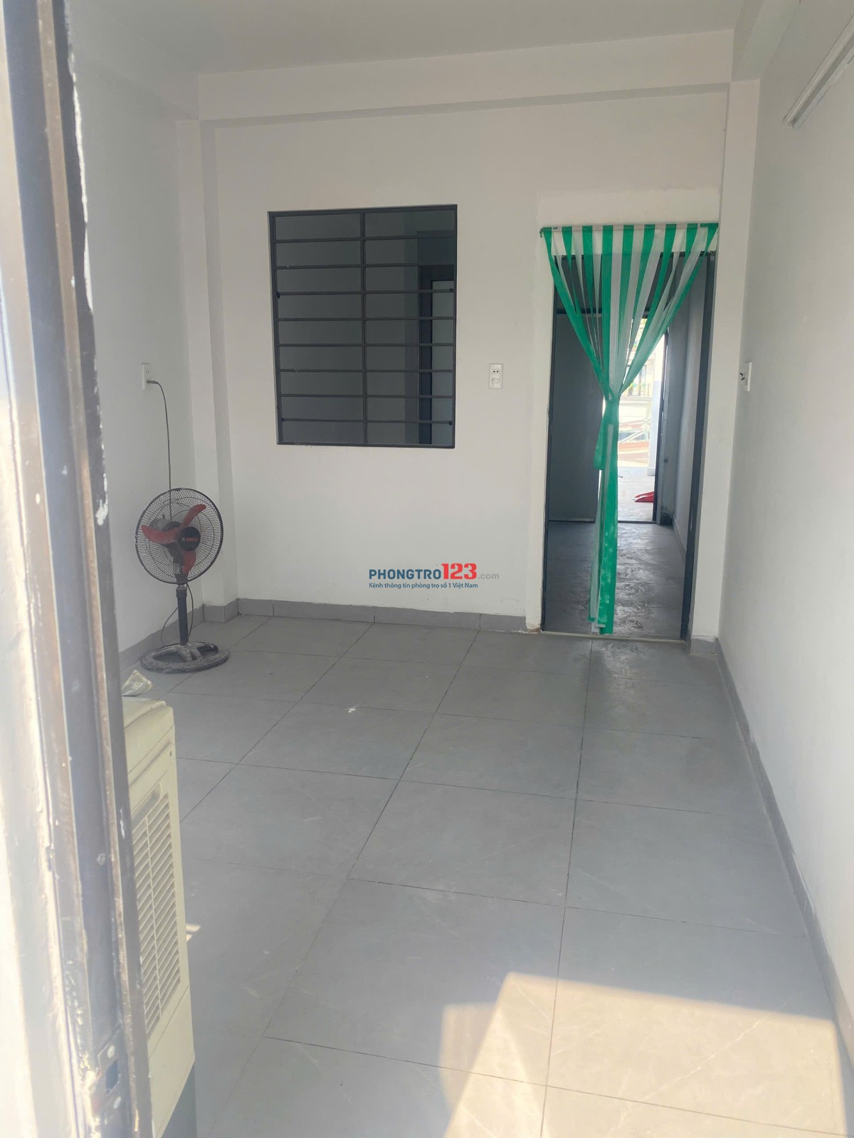 Chính chủ cho thuê phòng tại 42 Nguyễn Hữu Tiến, Phường Tây Thạnh, Quận Tân Phú