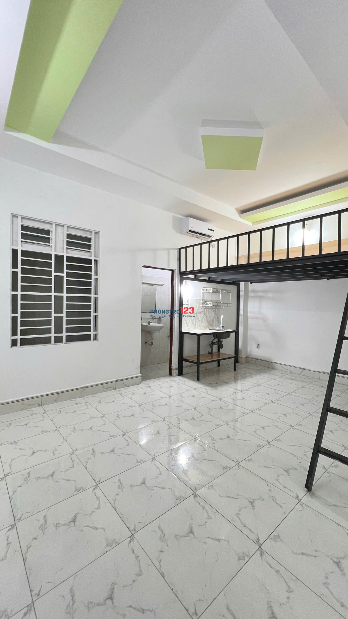 Chính Chủ Cho Thuê Phòng Gác Mới 100%, Cách CVPM QT 1.5km Giá 3tr2