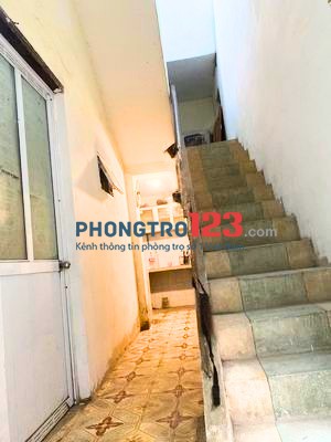 Nhà riêng 40m2 khép kín tại Văn Quán-Không chung chủ-Giá cực tốt 2.3tr/tháng
