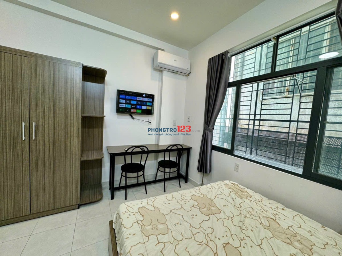Căn Hộ Cửa Sổ Full Nội Thất, Máy Giặt Riêng – Trung Tâm Quận 10 Gần Vạn Hạnh Mall Giáp Quận 3 Quận 1