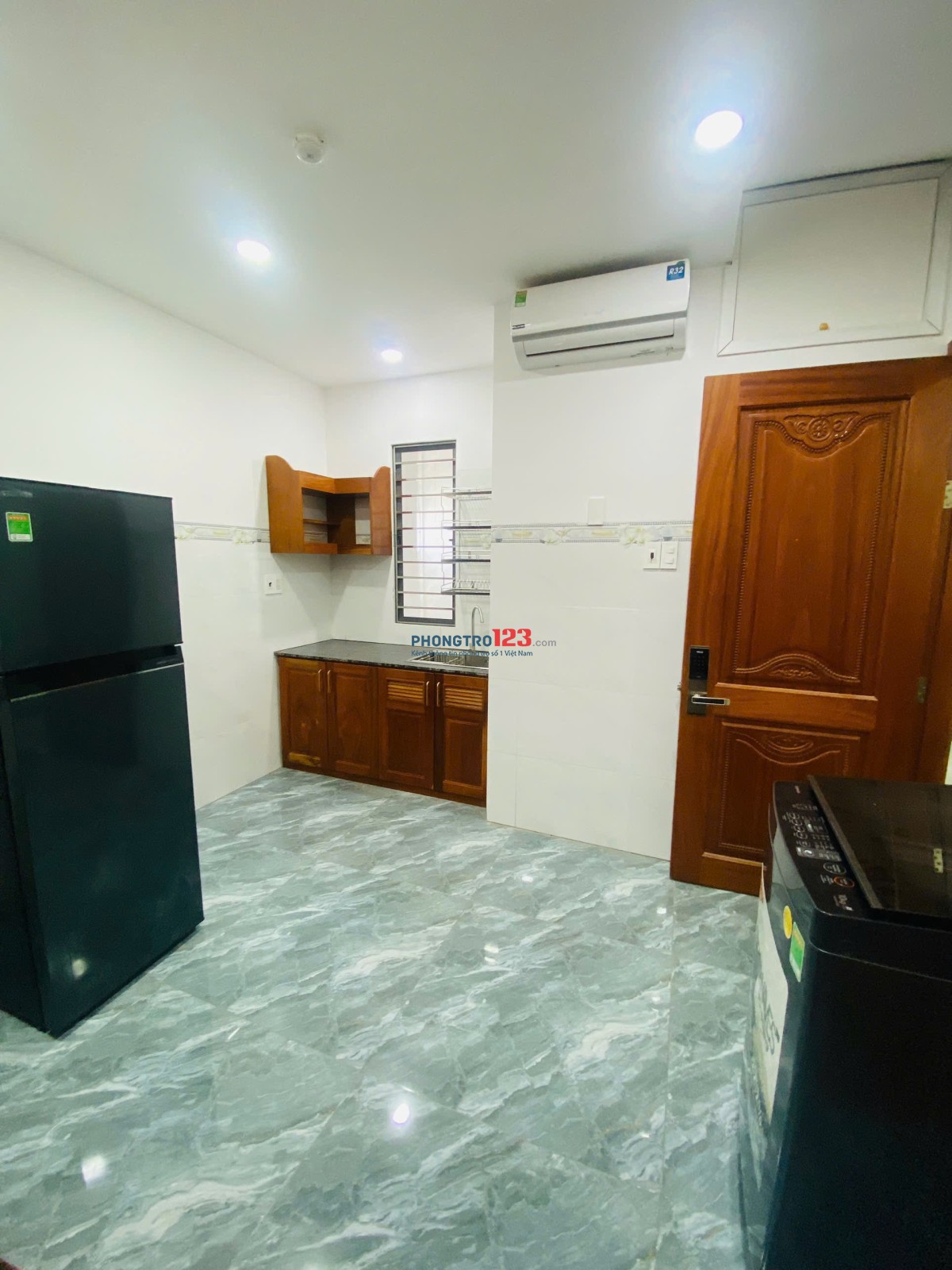 TÌM NỮ Ở GHÉP - QUẬN 7 Mình hiện là sinh viên đang cần tìm 1 bạn nữ (đi học hay đi làm đều được).