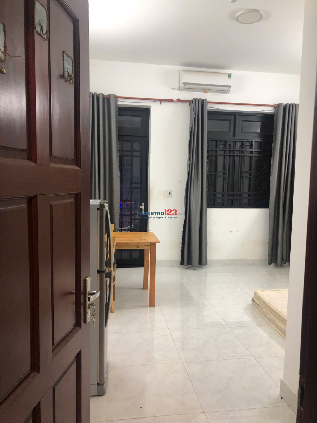 Chính chủ còn trống 1p Bancol gần VLU 5p ngã tư Nguyễn Xí Bình Lợi