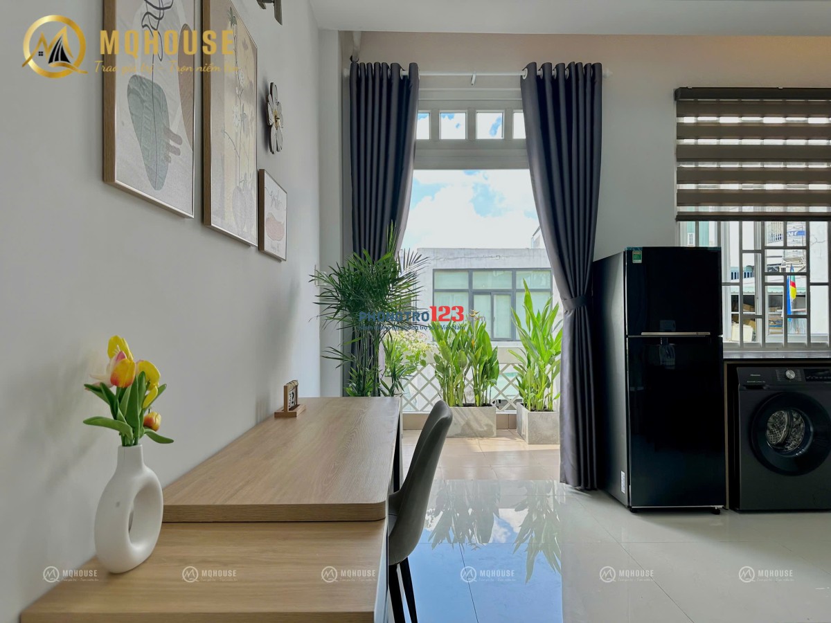 CHO THUÊ CĂN HỘ BAN CÔNG FULL NT CỰC ĐẸP GẦN LOTTE MART CỘNG HÒA - KHU K300