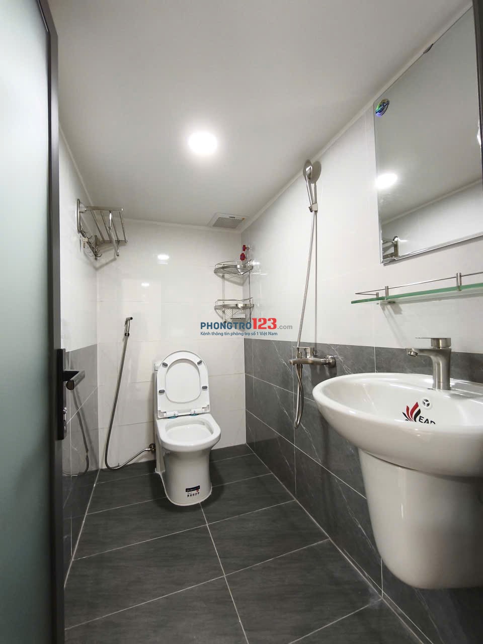 CHUNG CƯ MINI DUPLEX MỚI XÂY CÓ BẢO VỆ NT CỰC ĐẸP NGAY LẠC LONG QUÂN GIÁP Q10
