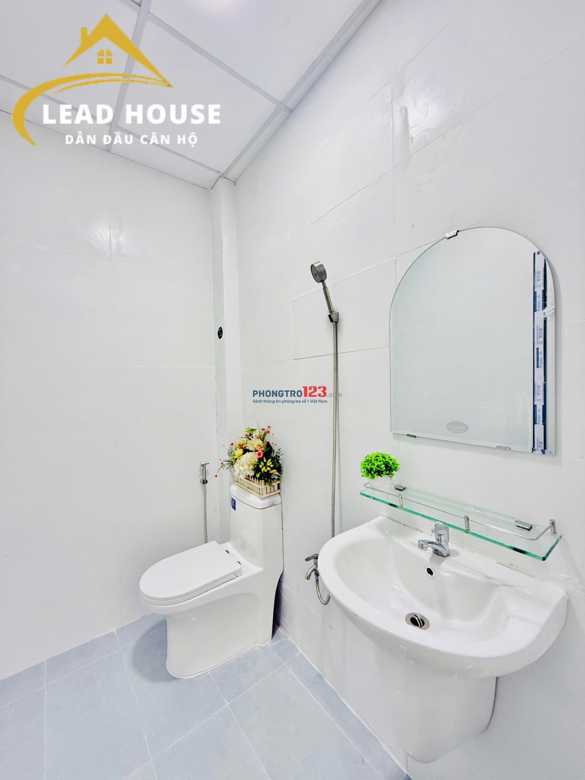 CHÍNH CHỦ CHO THUÊ 2P GẦN ĐH LAO ĐỘNG XÃ HỘI TÔ KÝ CÓ MÁY LẠNH, GIỜ GIẤC TỰ DO FREE XE + MÁY GIẶT