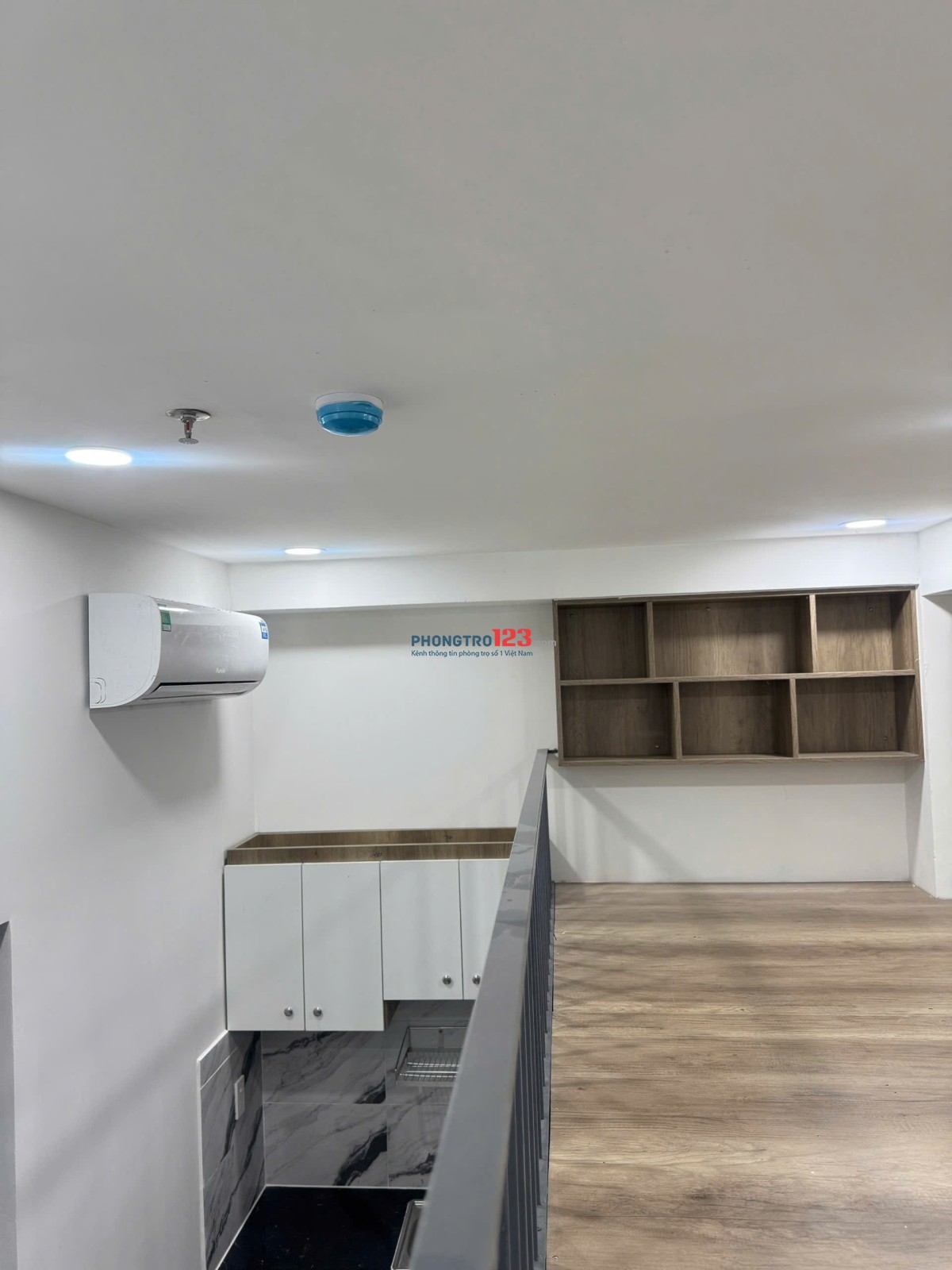 DUPLEX GẦN ĐH CÔNG THƯƠNG, KCN TÂN BÌNH FREE XE. MÁY GIẶT, PCCC ĐẦY ĐỦ, Ở ĐƯỢC 2 3 BẠN SINH VIÊN