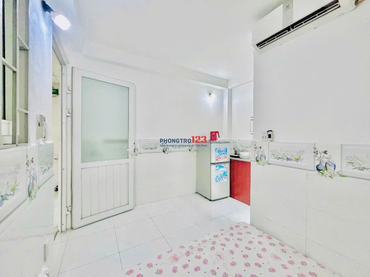 CHÍNH CHỦ CHO THUÊ 1 PHÒNG SẴN NỘI THẤT NGAY NGÃ 4 NGUYỄN VĂN LƯỢNG NGUYỄN OANH GẦN CV VĂN HOÁ GÒ VẤ