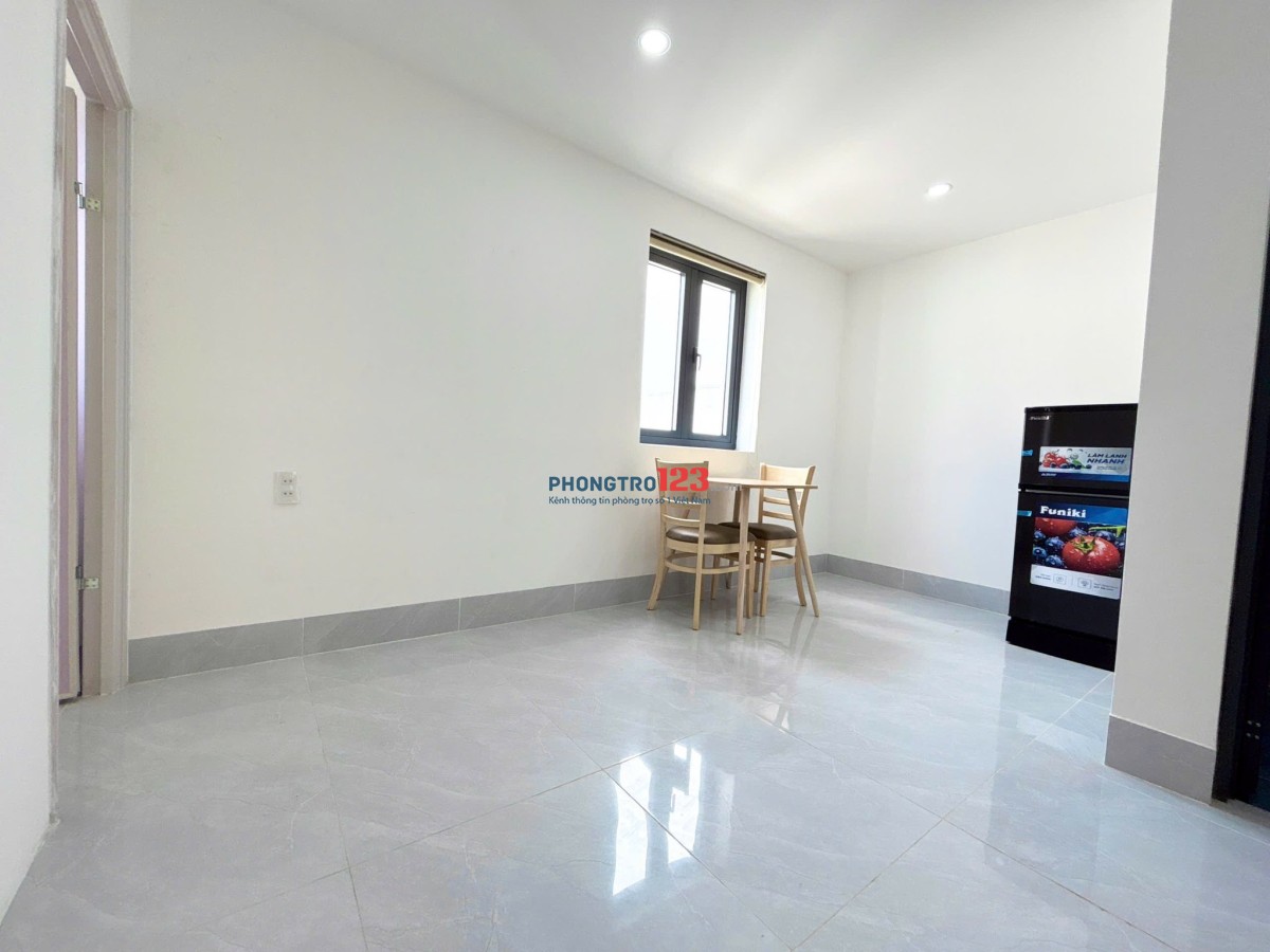 Cho thuê phòng Cát Lái gần citisoho, 1pn 1pk siêu rộng 40m2 có thang máy siêu rẻ 4tr7 full nt