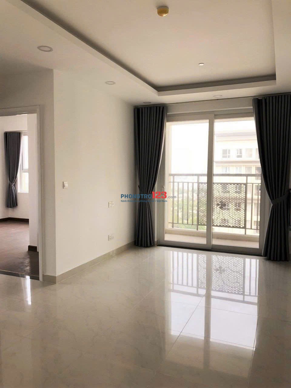 Giá 10tr5, C/c Bàu Cát, Hồng Lạc, TB: 2p ngủ, NTCB, 75m2, Căn góc.
