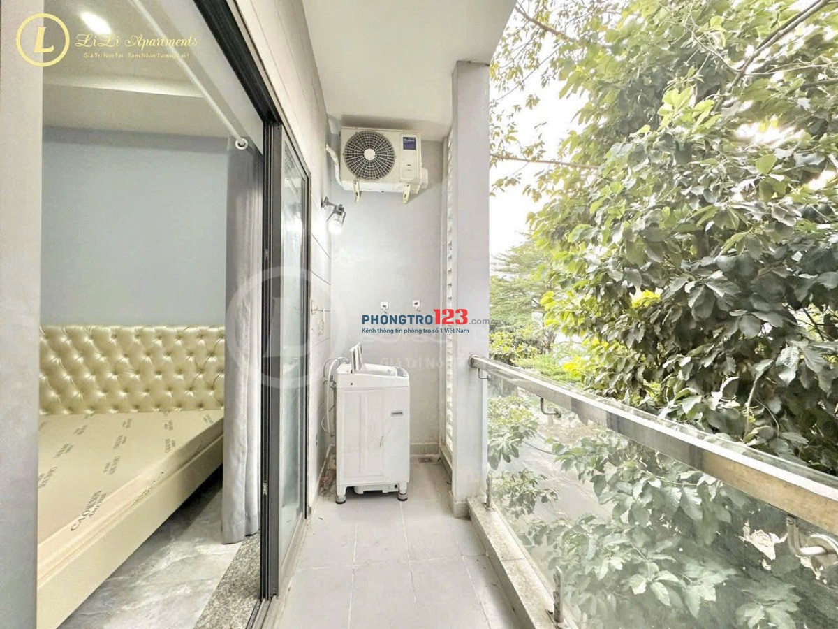 Căn hộ studio ban công rộng, Ngay Đảo Kim Cương, View nhiều cây xanh hoà hợp với thiên nhiên