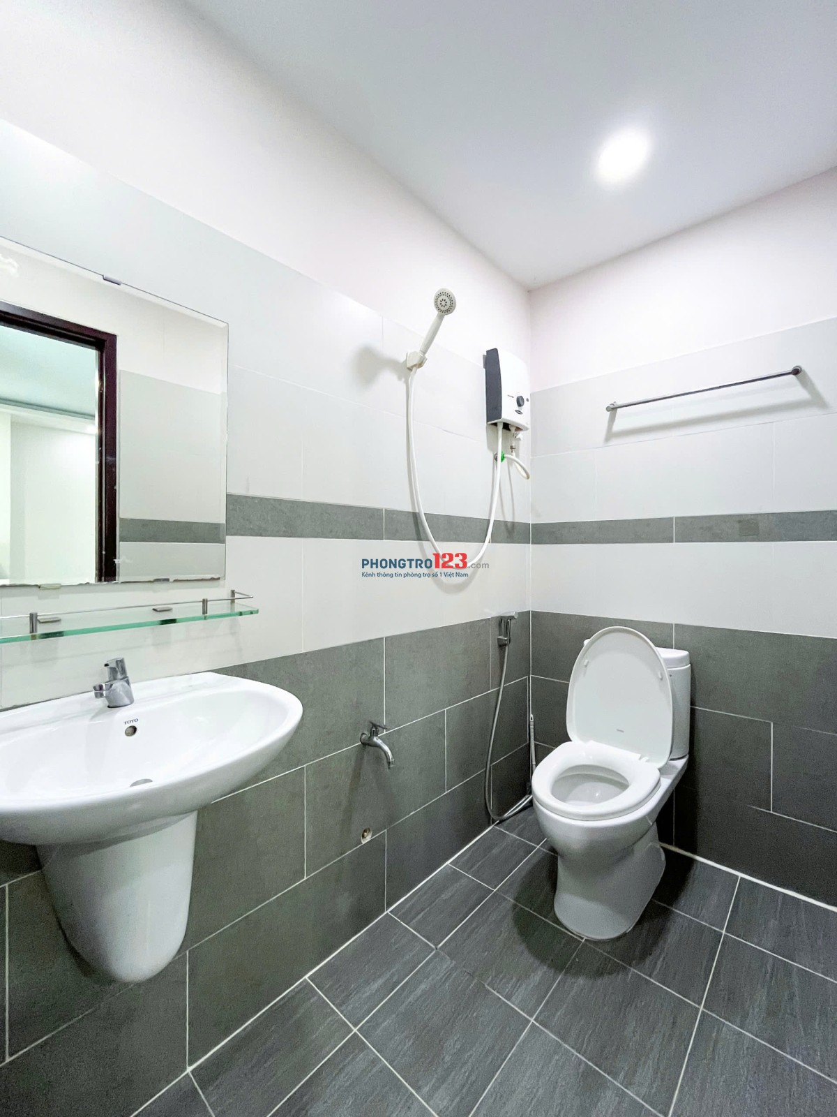 Căn Hộ STUDIO Xịn, hiện đại Full NT ngay Tô Hiến Thành, Quận 10