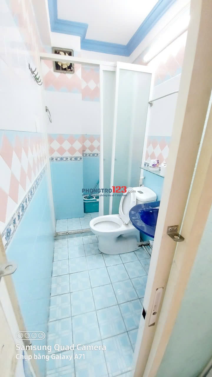 Cho thuê mặt bằng , văn phòng KDTD có 1PK. 1PN, Tách Bếp ngay Vòng xoay Lê Đại Hành