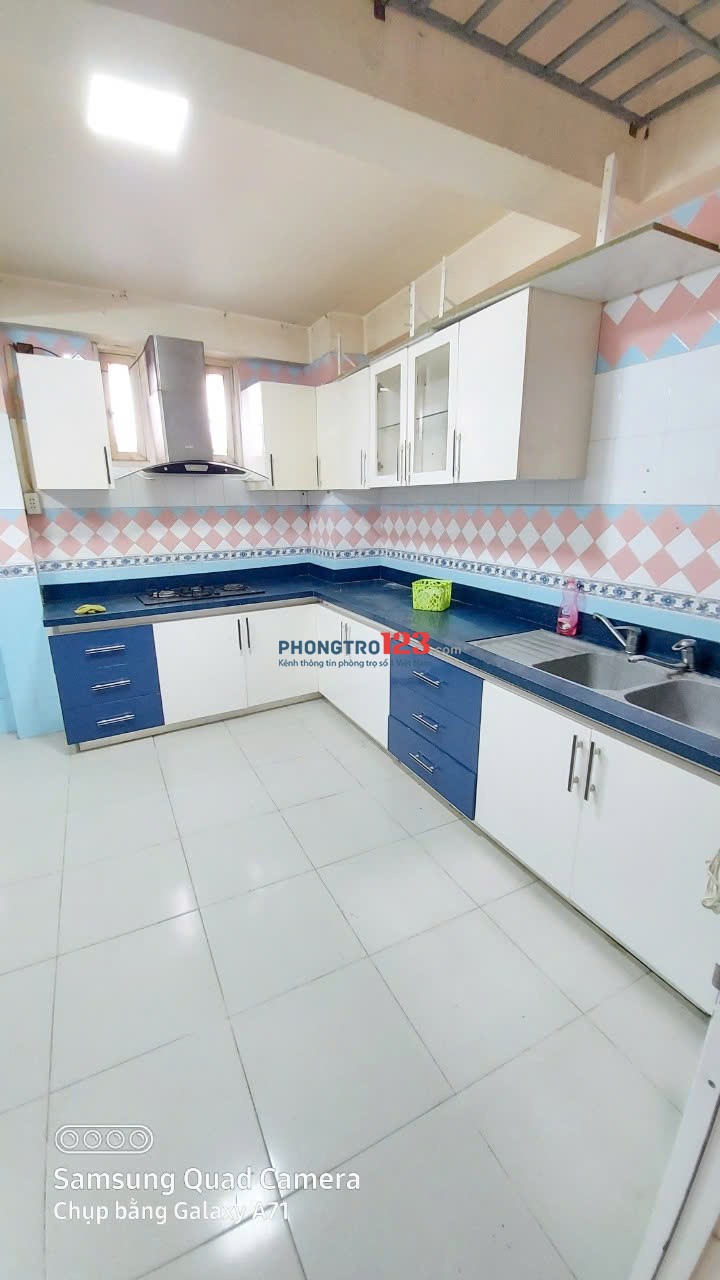 Cho thuê mặt bằng , văn phòng KDTD có 1PK. 1PN, Tách Bếp ngay Vòng xoay Lê Đại Hành