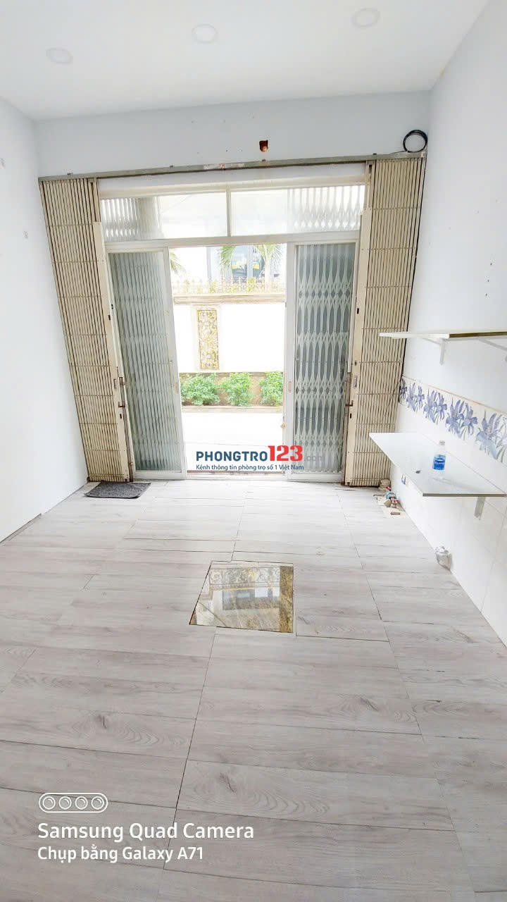 Cho thuê mặt bằng , văn phòng KDTD có 1PK. 1PN, Tách Bếp ngay Vòng xoay Lê Đại Hành