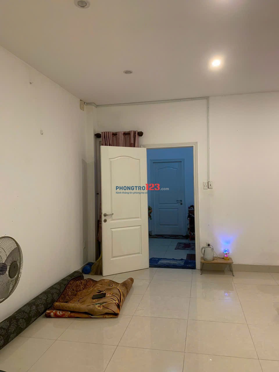 Phòng trọ 40m2 full nội thất hẻm 234 đường Lê Đức Thọ