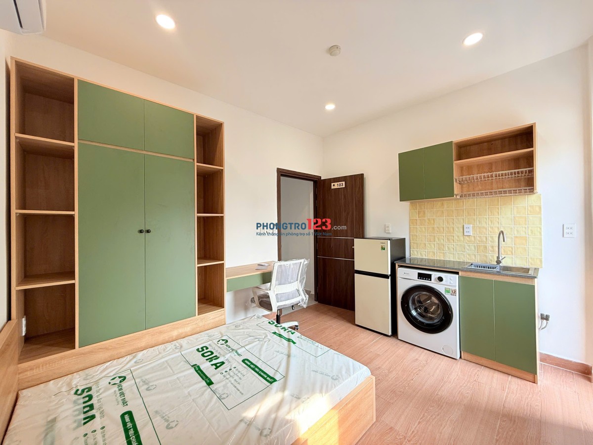 Cho Thuê phòng trọ đầy đủ nội thất, Ban Công tại Quận 7
